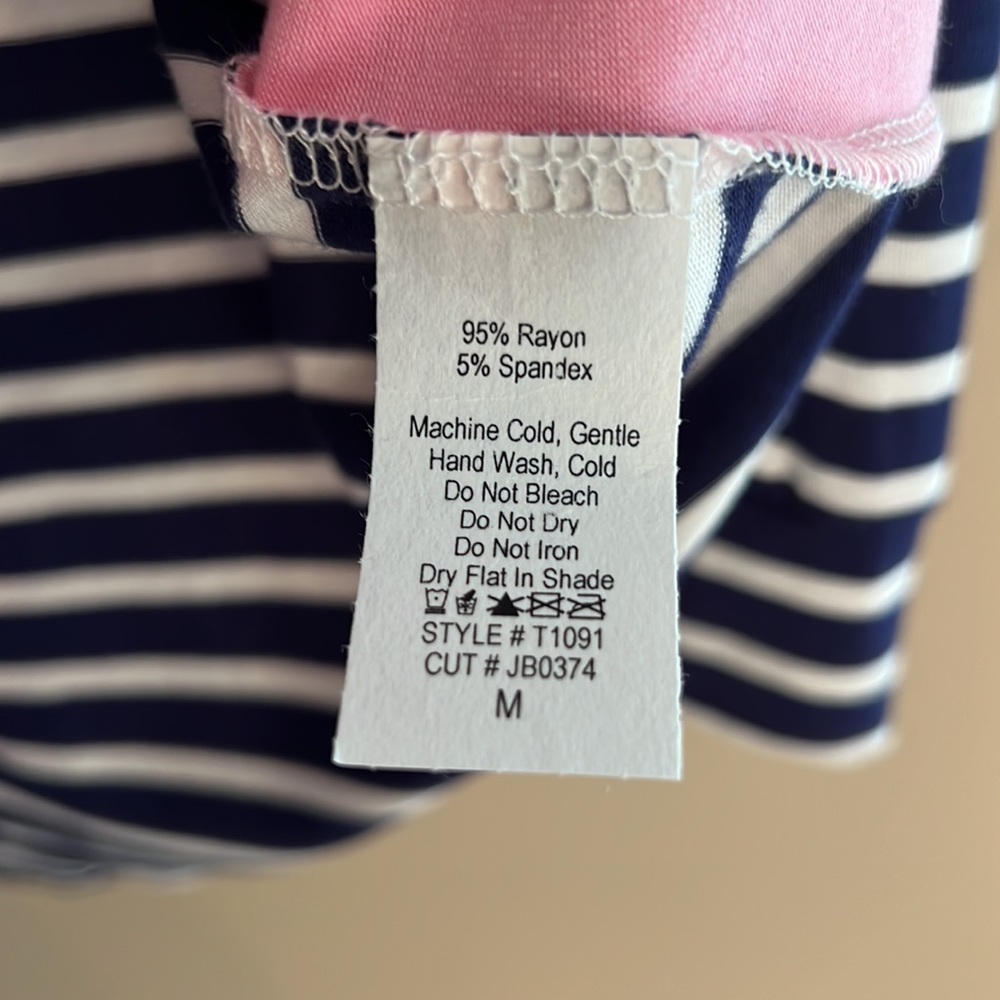 Shirt - Picture 3 of 4